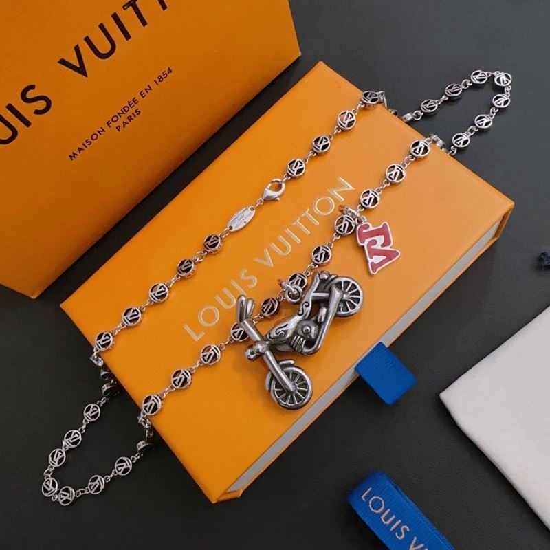 Louis Vuitton Necklaces